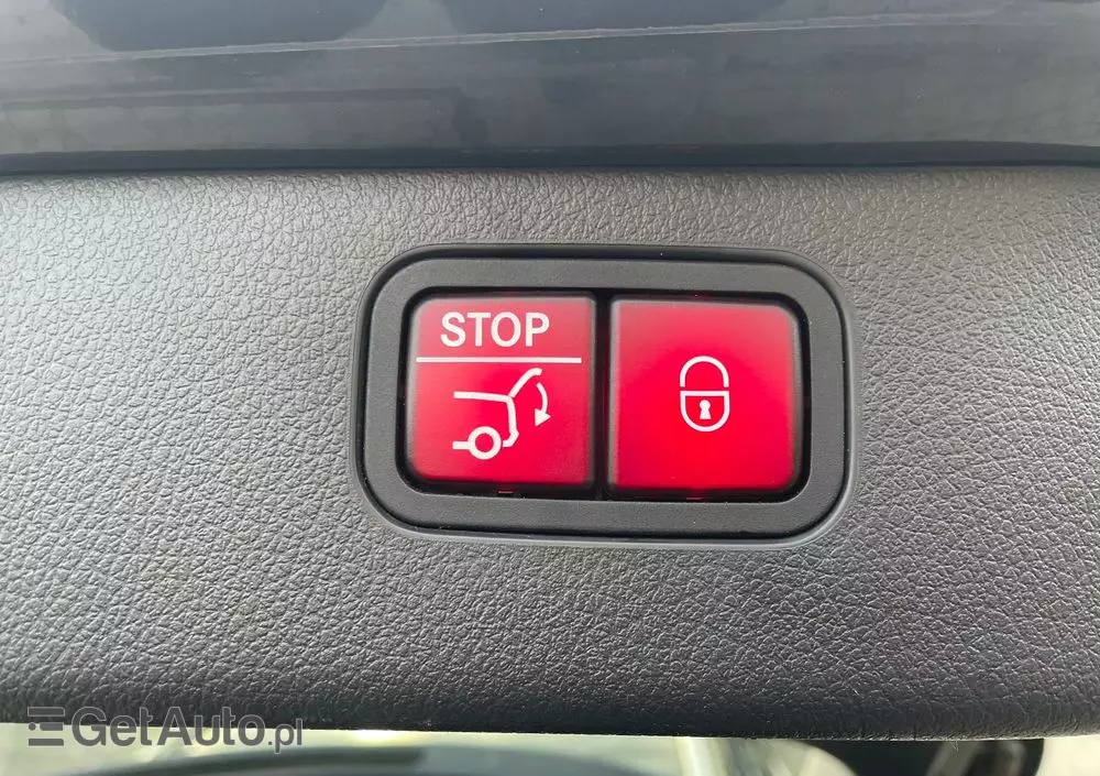 MERCEDES-BENZ Klasa C 220 d Avantgarde