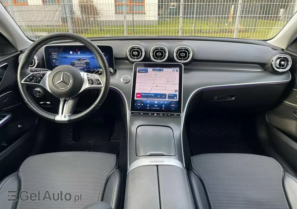 MERCEDES-BENZ Klasa C 220 d Avantgarde