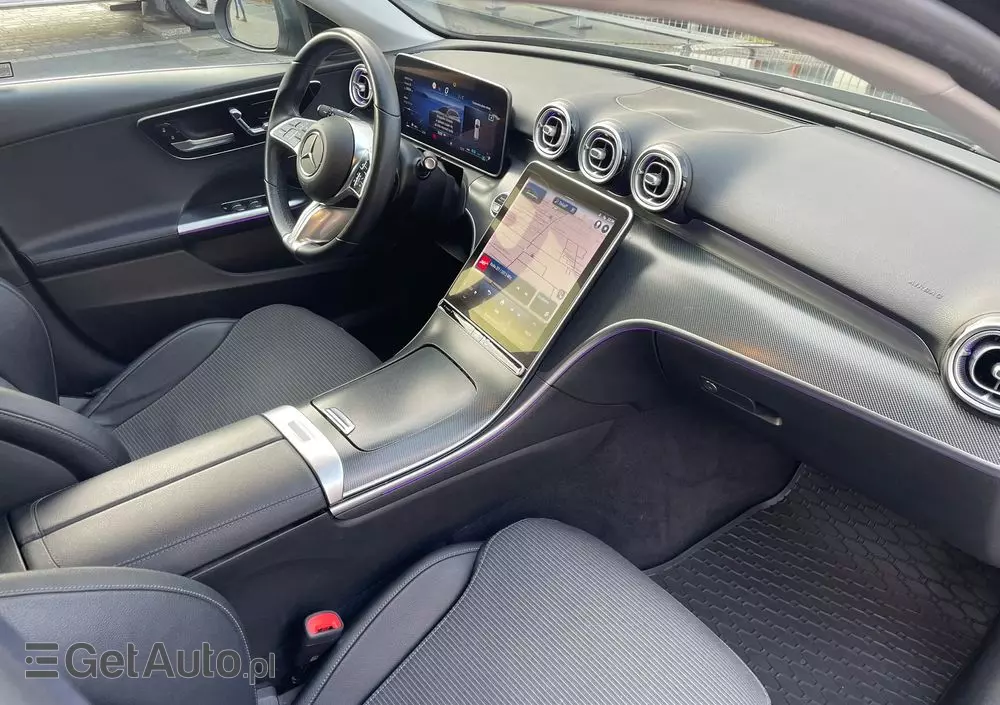 MERCEDES-BENZ Klasa C 220 d Avantgarde