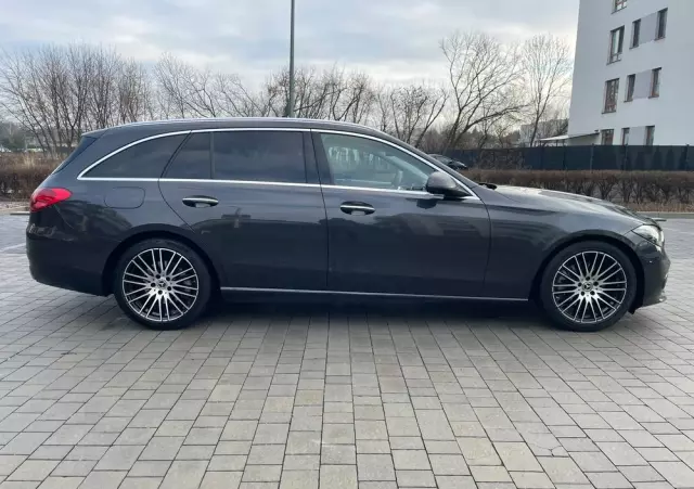 MERCEDES-BENZ Klasa C 220 d Avantgarde