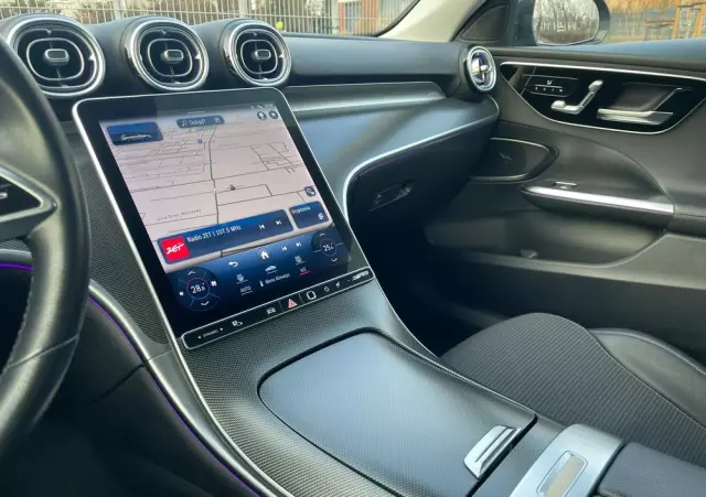 MERCEDES-BENZ Klasa C 220 d Avantgarde