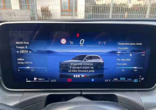 MERCEDES-BENZ Klasa C 220 d Avantgarde