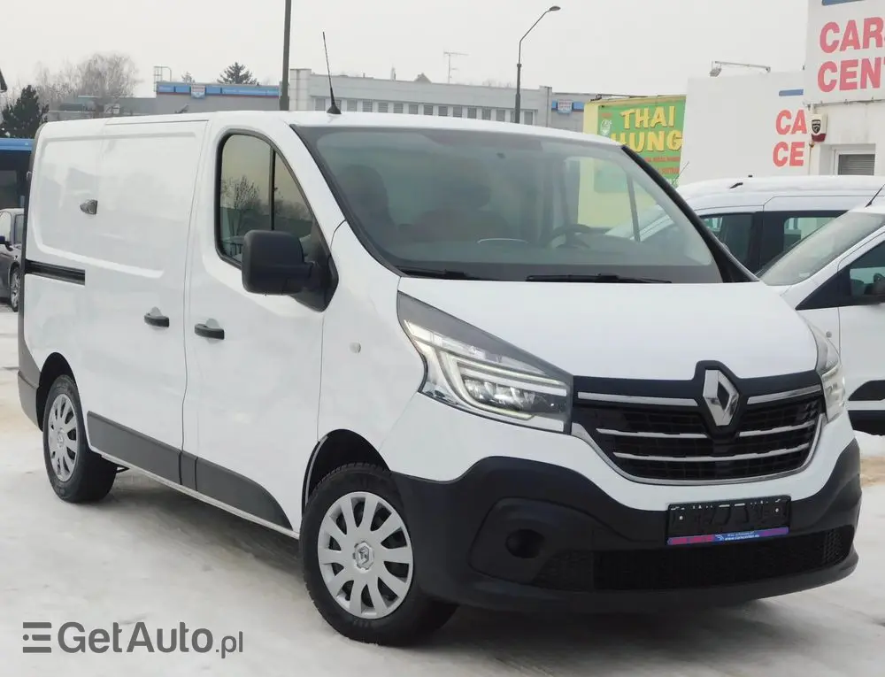 RENAULT TRAFIC 
