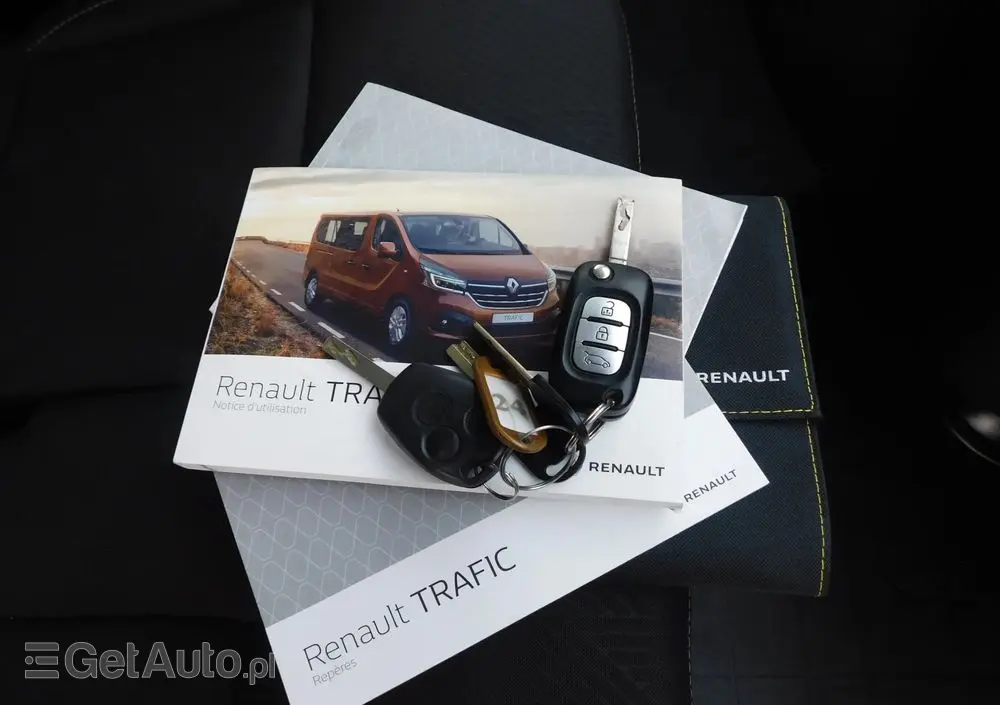 RENAULT TRAFIC 
