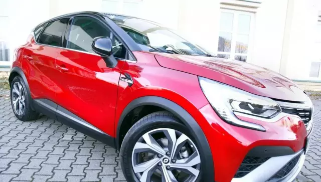 RENAULT Captur 