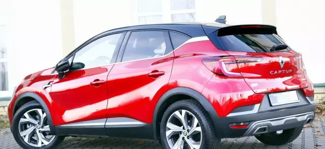 RENAULT Captur 