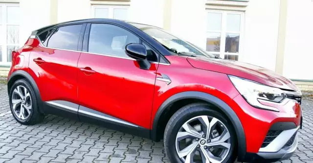 RENAULT Captur 