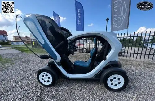 RENAULT Twizy 