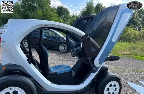 RENAULT Twizy 