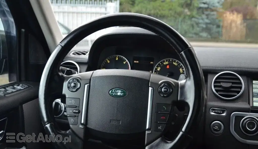 LAND ROVER Discovery 