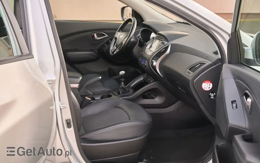 HYUNDAI Ix35 1.7 CRDi 2WD blue Style