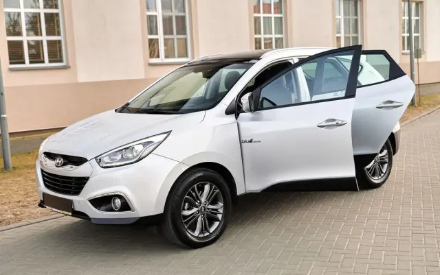 HYUNDAI Ix35 1.7 CRDi 2WD blue Style