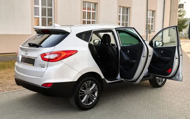 HYUNDAI Ix35 1.7 CRDi 2WD blue Style