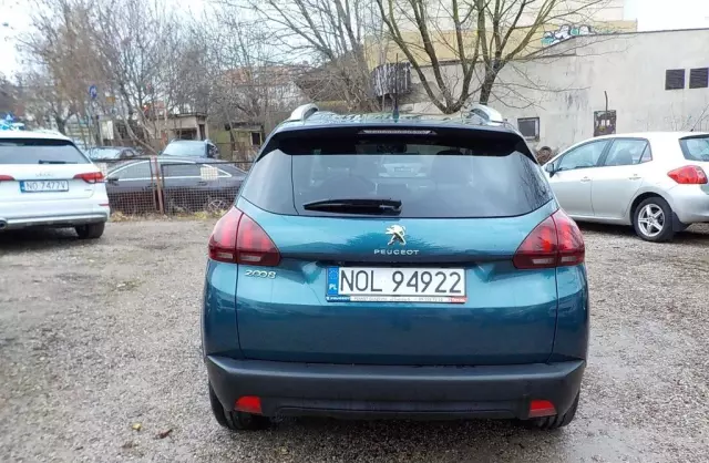 PEUGEOT 2008 
