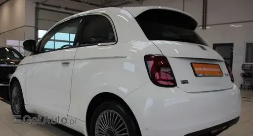 FIAT 500e 