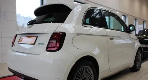 FIAT 500e 