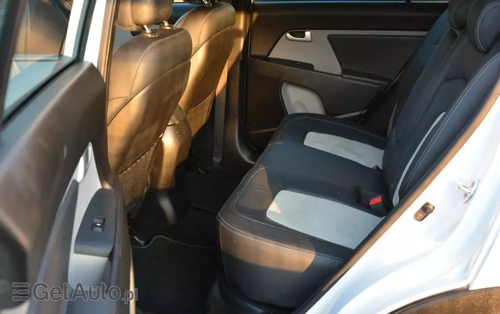 KIA Sportage 1.7 CRDI Business Line 2WD