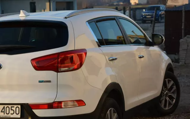 KIA Sportage 1.7 CRDI Business Line 2WD