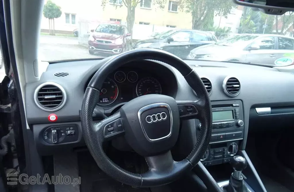 AUDI A3 