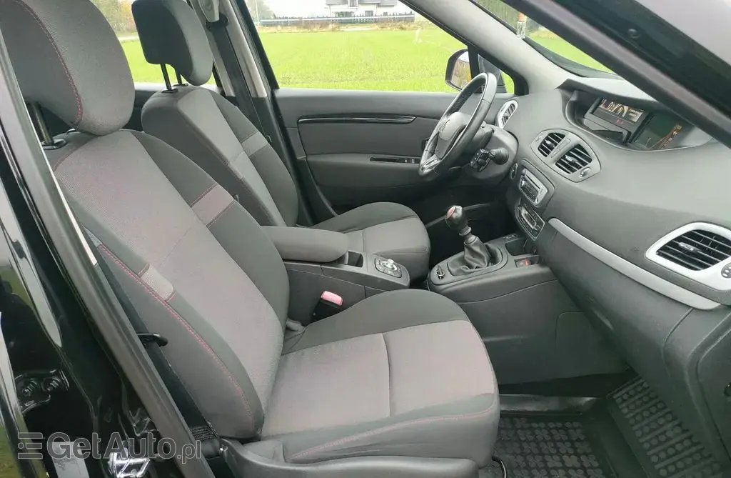 RENAULT Grand Scenic 