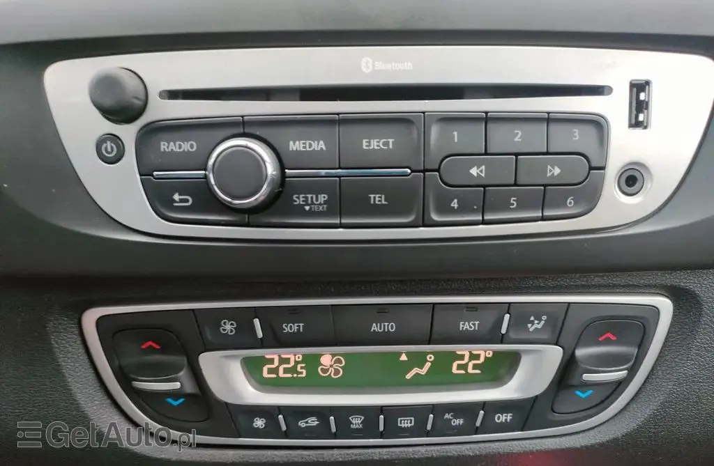 RENAULT Grand Scenic 