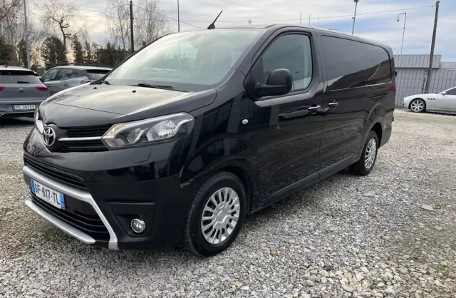 TOYOTA Proace 