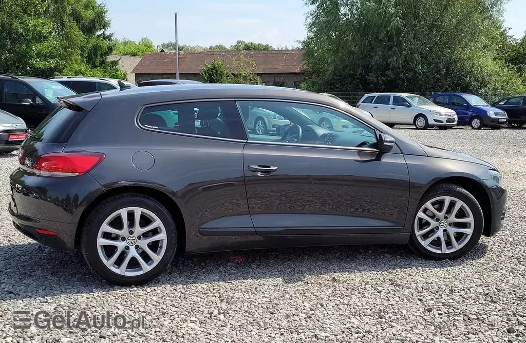 VOLKSWAGEN Scirocco 