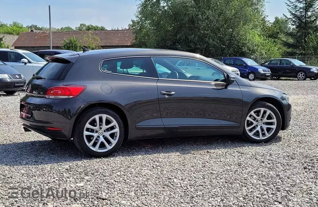VOLKSWAGEN Scirocco 