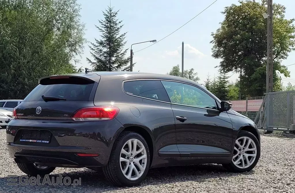 VOLKSWAGEN Scirocco 