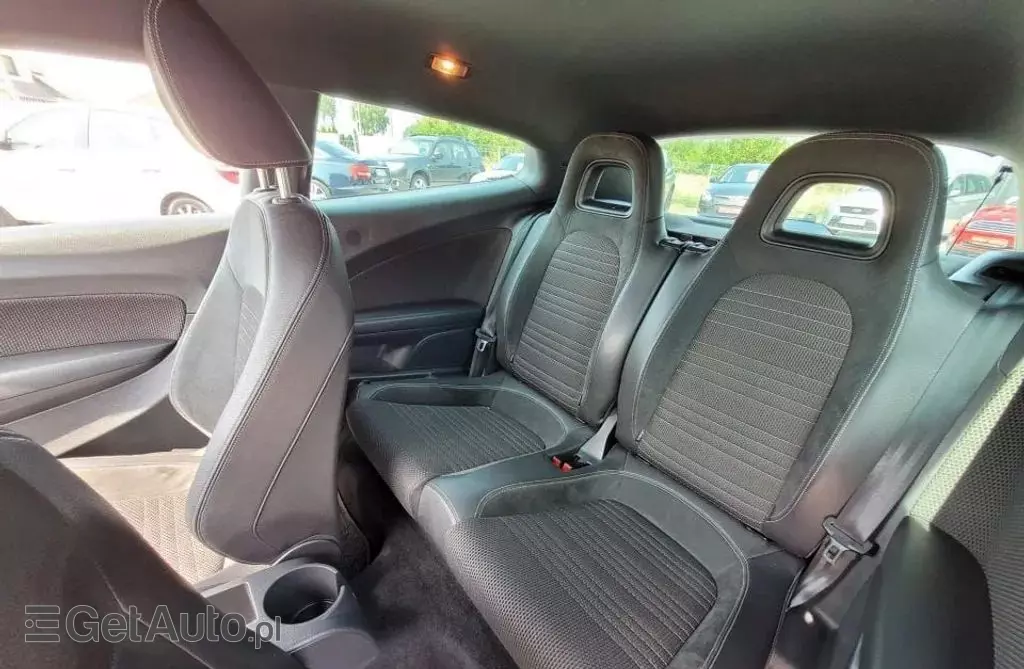 VOLKSWAGEN Scirocco 
