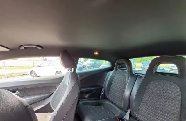 VOLKSWAGEN Scirocco 