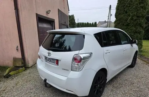 TOYOTA Verso 