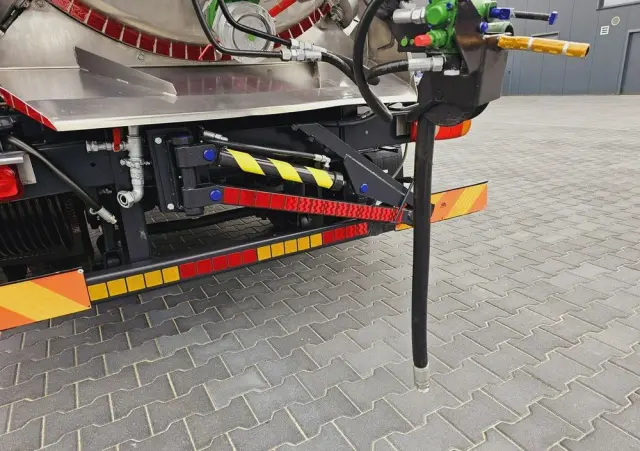 DAF WUKO SCK-4HW  do zbierania odpadów płynnych separatorów 