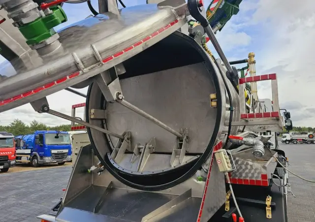 DAF WUKO SCK-4HW  do zbierania odpadów płynnych separatorów 