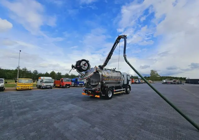 DAF WUKO SCK-4HW  do zbierania odpadów płynnych separatorów 