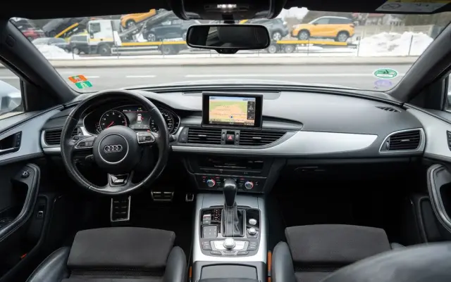 AUDI A6 Avant 1.8 TFSI ultra S tronic