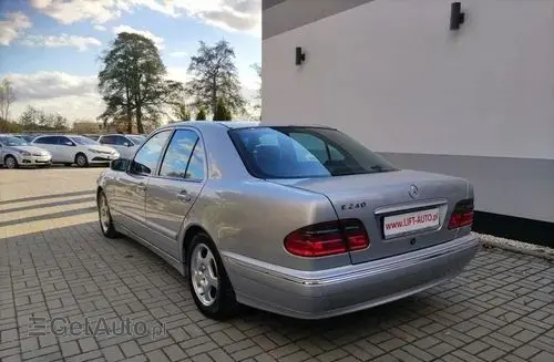 MERCEDES-BENZ Klasa E 