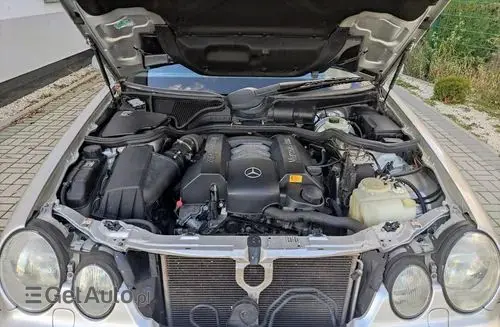 MERCEDES-BENZ Klasa E 