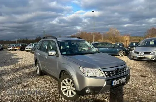 SUBARU Forester 