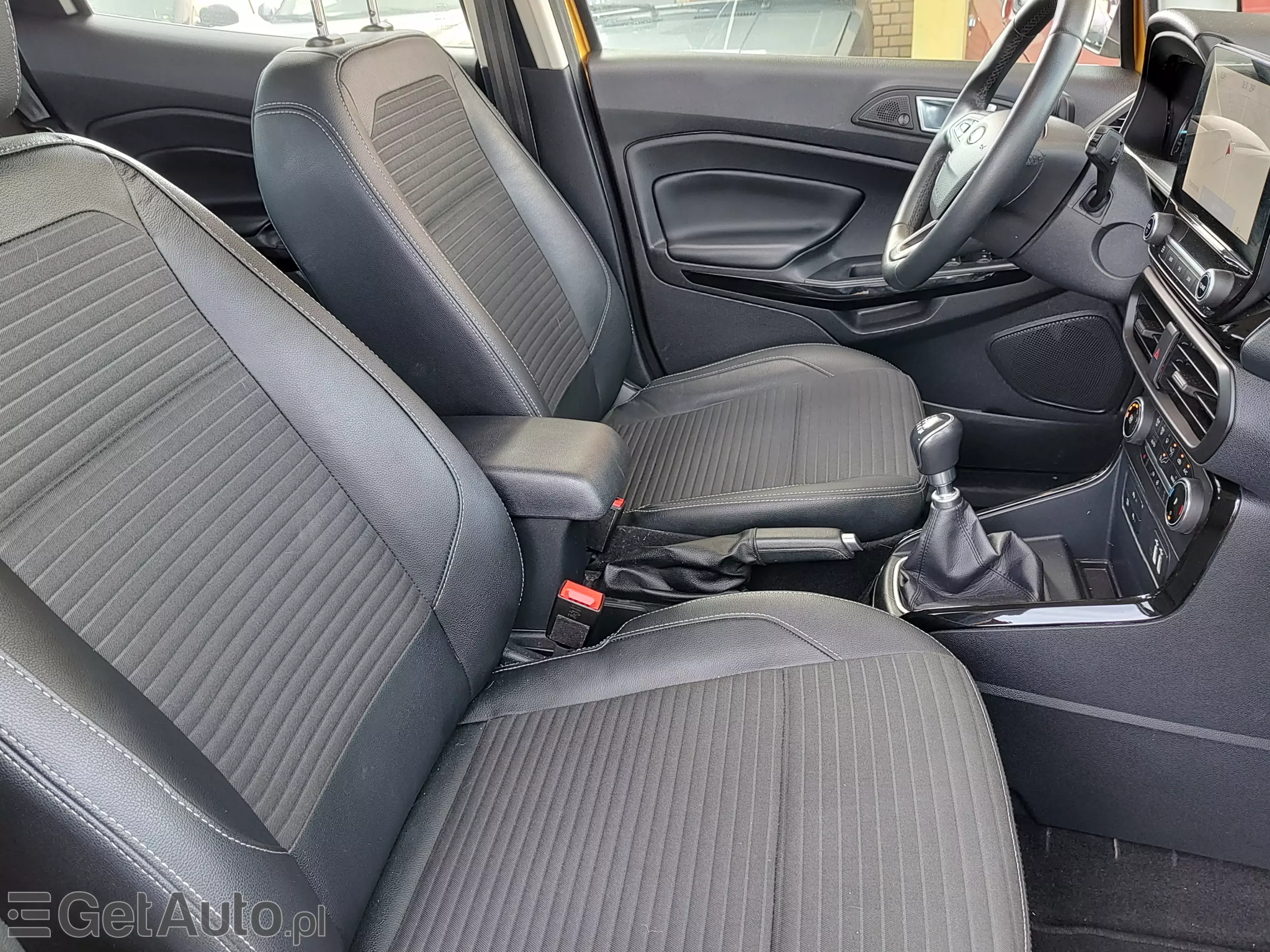 FORD EcoSport Connected