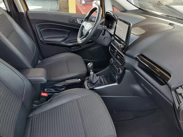 FORD EcoSport Connected