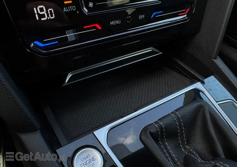 VOLKSWAGEN Arteon 2.0 TSI R-Line DSG