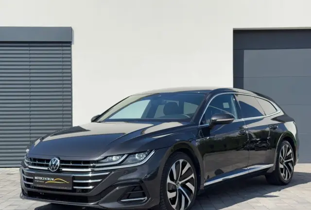 VOLKSWAGEN Arteon 2.0 TSI R-Line DSG