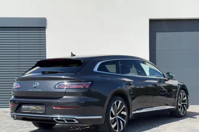 VOLKSWAGEN Arteon 2.0 TSI R-Line DSG