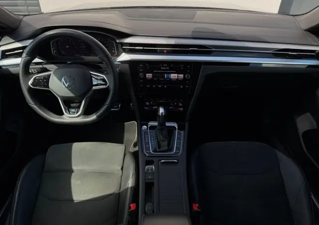 VOLKSWAGEN Arteon 2.0 TSI R-Line DSG