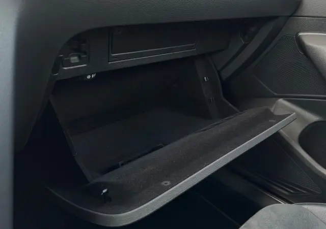 VOLKSWAGEN Arteon 2.0 TSI R-Line DSG