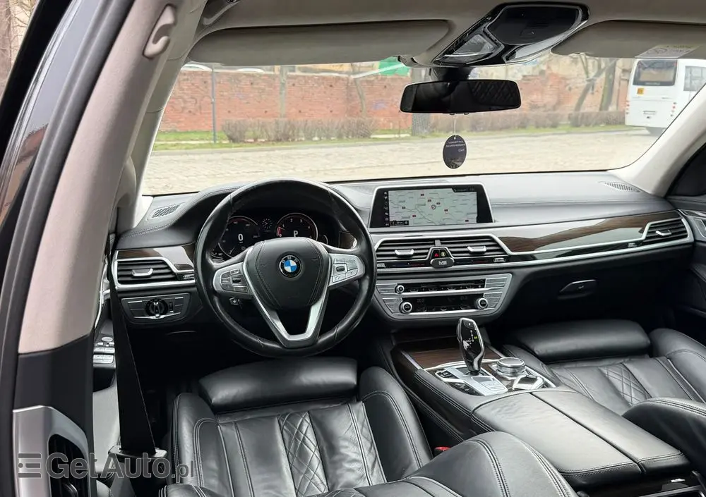 BMW Seria 7 740d xDrive