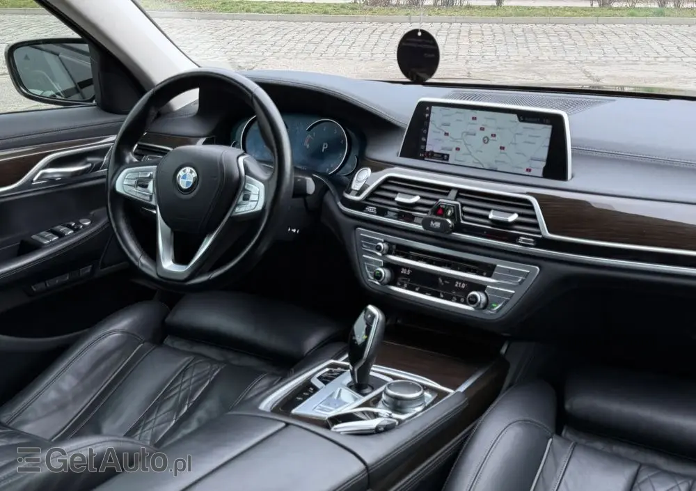 BMW Seria 7 740d xDrive