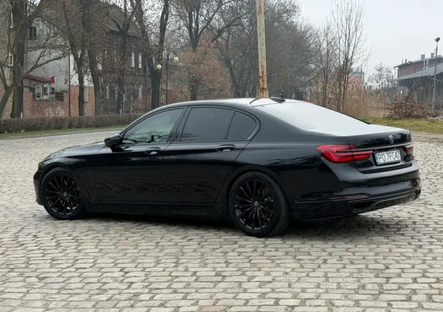 BMW Seria 7 740d xDrive
