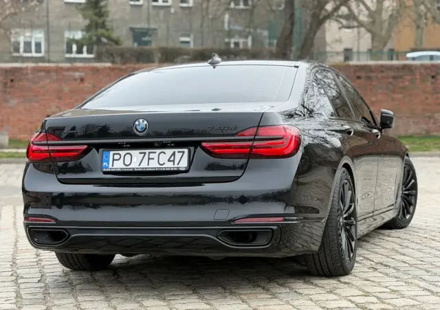 BMW Seria 7 740d xDrive